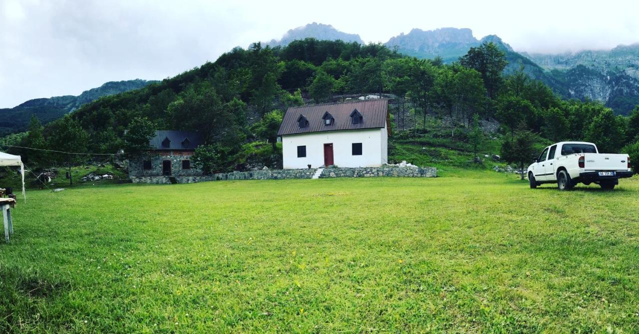 Guesthouse Freskia Theth Exteriér fotografie