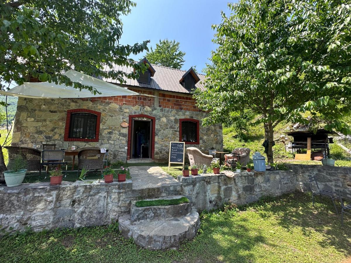Guesthouse Freskia Theth Exteriér fotografie